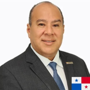 LUIS RICARDO MARTINEZ